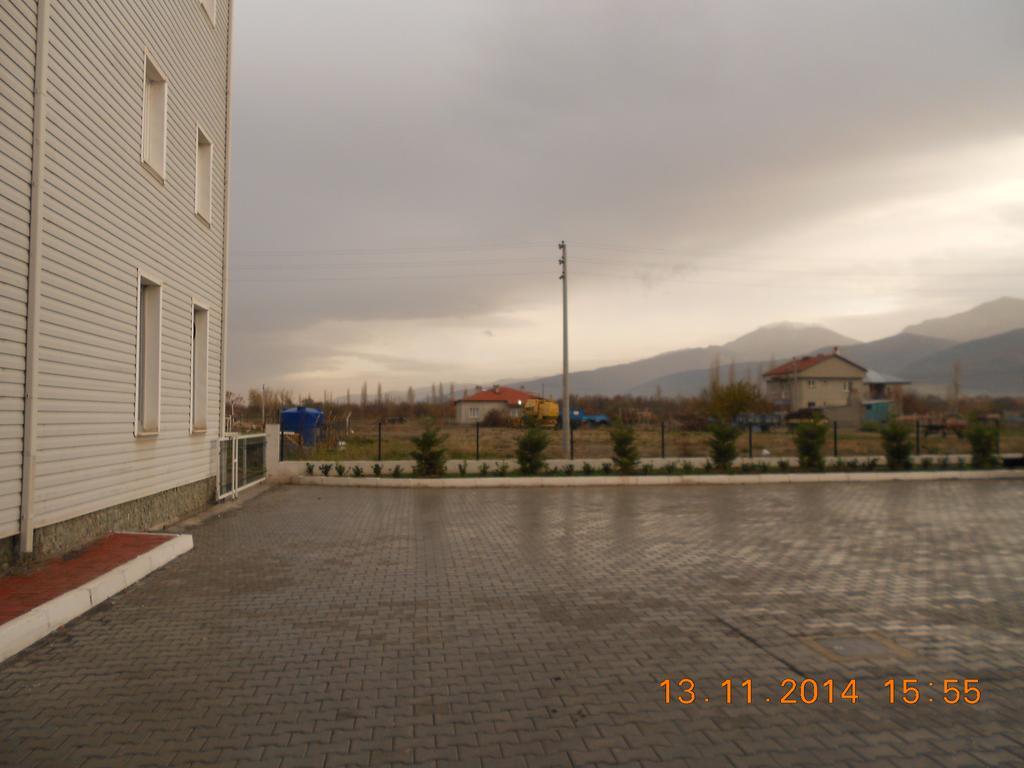Yasar Hotel Sultandağı Bagian luar foto